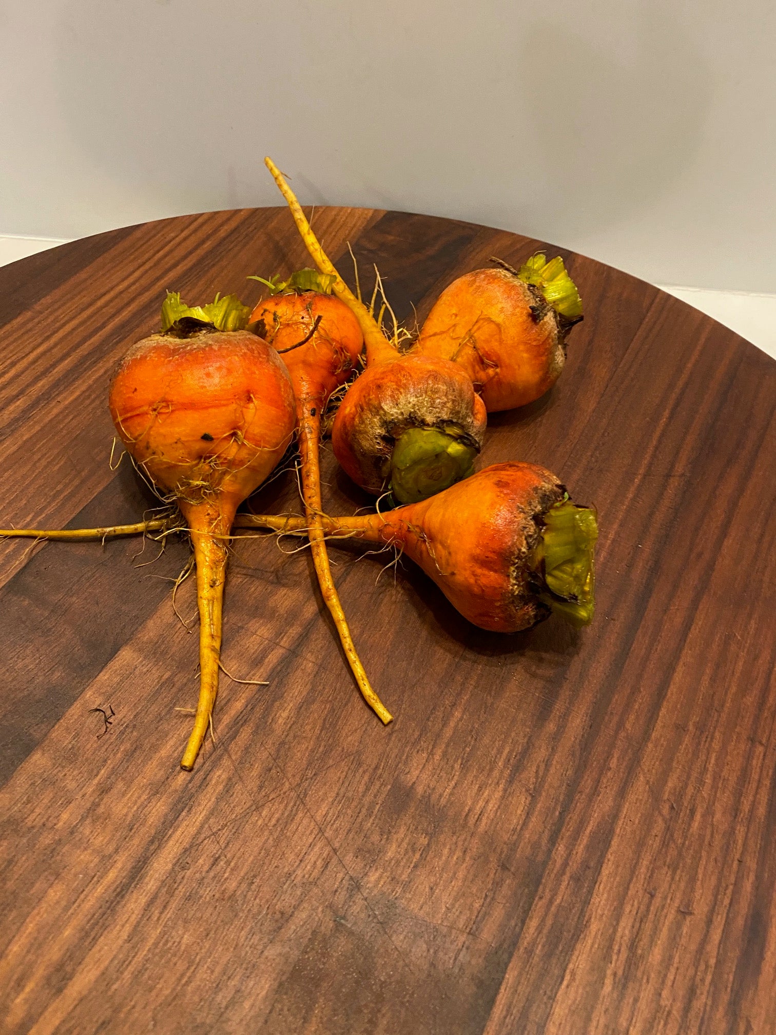 Golden Beets (1 bunch)